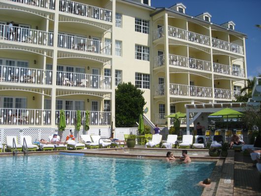 Ocean Key Resort in Key West (Pool)