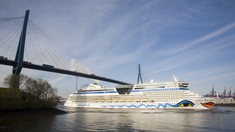 AIDAbella in Hamburg (Foto: AIDA Cruises)